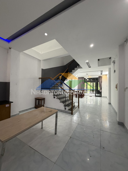 Bán căn hộ 5 tầng trần xuân hòa 125m2 gần biển sơn thủy giá 11,5 tỷ