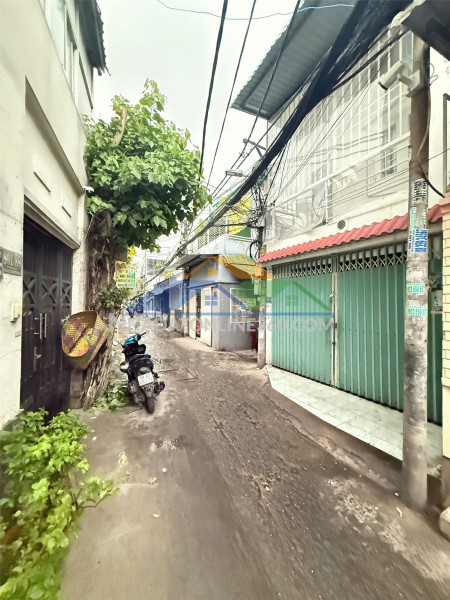 Nhà phố 3 tầng ở ngay – 3pn – giá tốt- trần xuân soạn, p.tân hưng quận 7