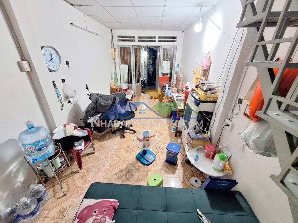 Hiếm nhà trường thọ 3.6 tỷ, 2 tầng 2pn, vài bước ra mặt tiền xe tải, gần đặng văn bi