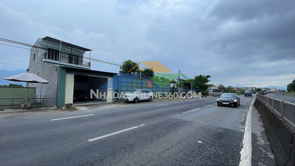 Cho thuê nhà nguyên căn 4 tầng, diện tích 119m2 sàn 240m2 ngang 6,...