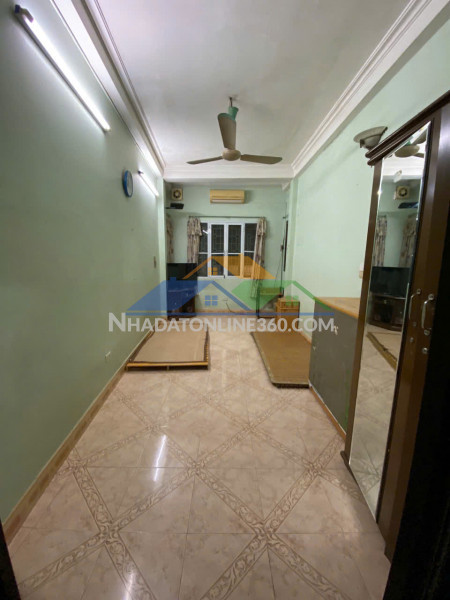 Cho thuê nhà ngõ đại cồ việt  35m² x 4 tầng, 3pn, 2 vệ sinh,...