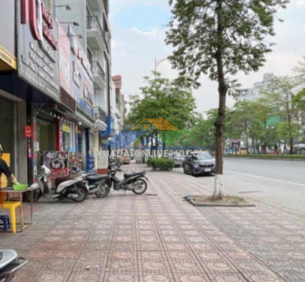 Cực hiếm có 1 không 2. nhà 5 tầng mặt phố thạch bàn. giảm 700tr còn 15,3 tỷ.