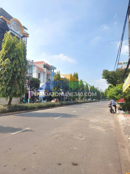 Mặt tiền đại lộ 3 – phước bình (q9 cũ)diện tích: 104,4 m². odt 83,2m2