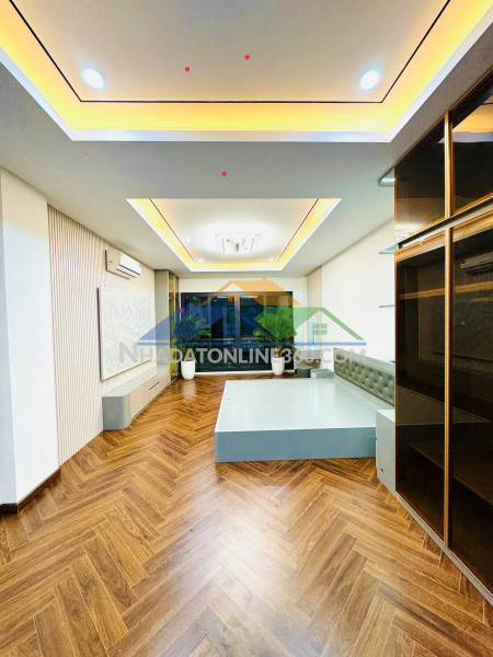 Bán nhà phúc lợi long biên dt 38m2 ô tô gần tặng full nội thất khu dân trí cao