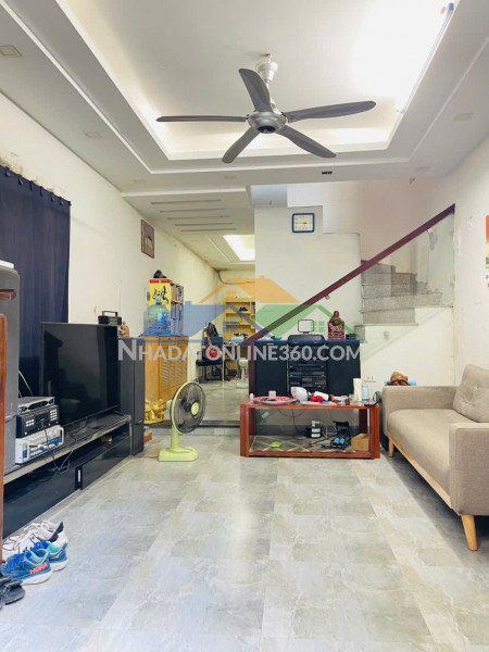 Nhà đẹp- giá đầu tư- bán gấp căn nhà tại phường định công. hoàng mai, hn