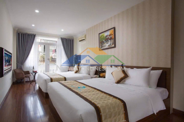 Bán khách sạn mặt phố phùng hưng, 115m2, 8 tầng, mặt tiền 4m,...