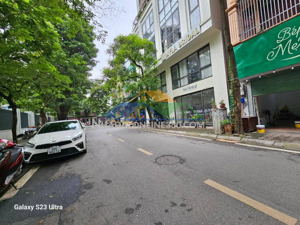 ????tòa văn phòng la thành đống đa, 330m2 8t thang máy, mt 8.5m, chỉ...