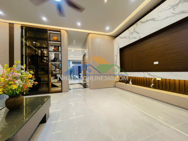 Nhanh!bán nhà đức diễn,bể bơi từ liêm,oto,thang máy,dt:45mx6t,mt=5m,nhỉnh 8ty