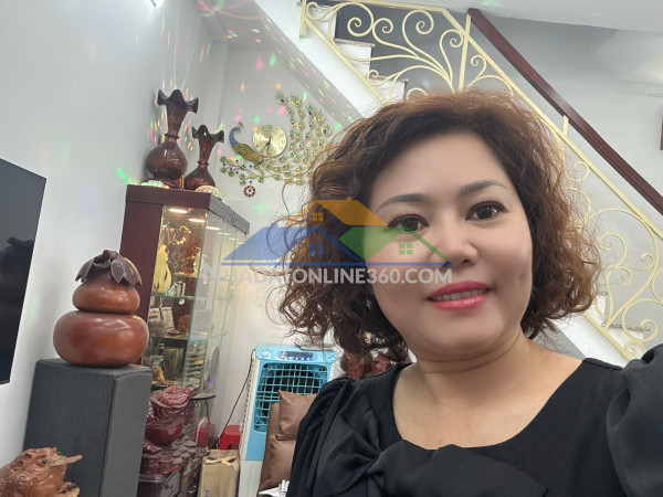 Ban  nhà 1/  vị trí đẹp hẻm ô tô kế mặt tiền trần văn quang – (6 ×7) – 2 tầng 6.9 tỷ tl