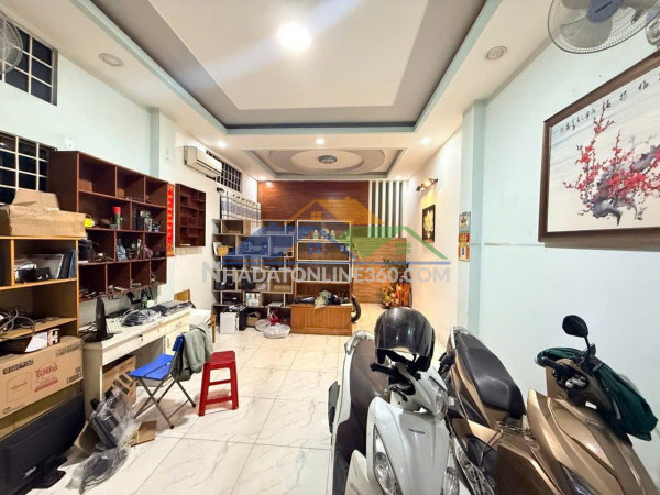 K1916 ✨✨ sát ngã tư an sương, shr, lô góc, 3 tầng, 4.3x19m, 8.x tỷ