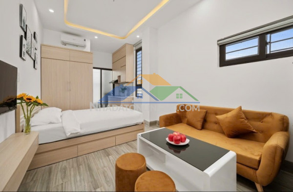 ♥ sát phan tứ gần bãi tắm mỹ khê, 122m2, ngang 7.2m, 5 tầng, 14 căn hộ, thu 100tr/th, 17.x tỷ