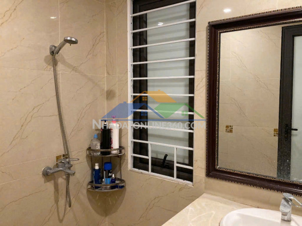 Bán gấp giá rẻ nguyễn xiển 38m, 4 tầng, mặt tiền 4.8m, 2.83 tỷ thanh xuân.