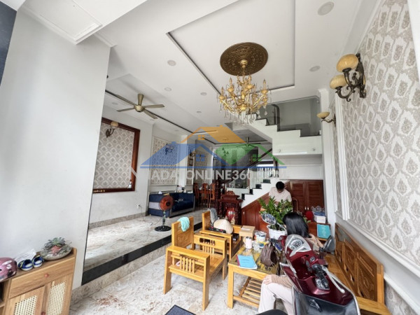 Bán nhà 4 tầng trong ngõ làng tăng phú, q.9, thủ đức, tp hcm. dt 61m2, giá 7,99  tỷ, sổ hồng, 4pn, 4wc. liên hệ 0933125879.