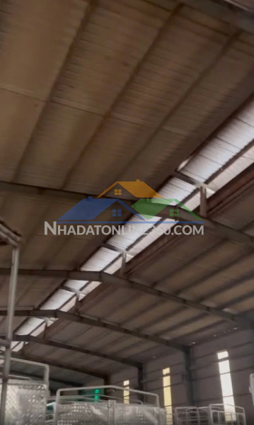 Cho thuê kho xưởng tại vạn điểm , phú minh,phú xuyên, hà nội. diện tích 1400m xưởng thiết kế khung zamil cao 12m