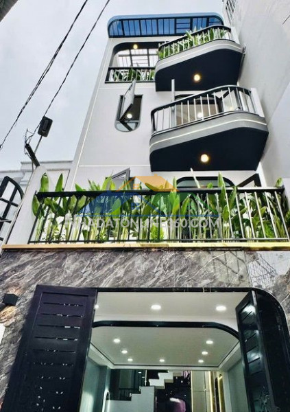 4 tầng 42m2 có 6 tỏi x lê hoàng phái phường 17 gò vấp tp. hồ chí minh.