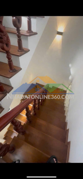 Mặt tiền đường 7.5m gần chợ tân an, công viên, trường học, 3 mê cứng như mới, dòng tiền 12tr