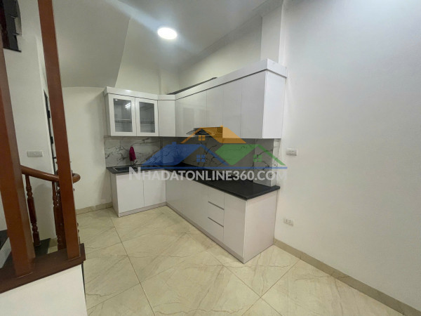 Bán gấp giá rẻ chung cư bạch mai 36m, tầng 6, mặt tiền 4m, 1.75 tỷ hai bà trưng.