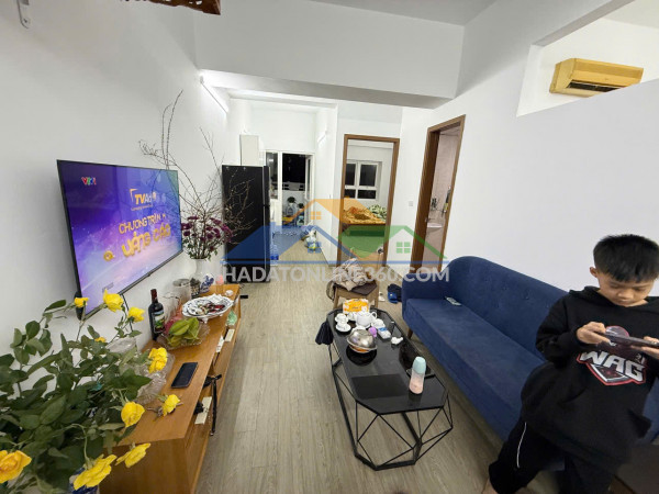 Cần cho  thuê căn hộ nam trung yên, 50m2, 2 ngủ, 10 triệu full đồ...