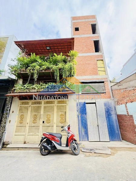 Mặt tiền 8m ngay thoại ngọc hầu –  3 tầng – 84m nở hậu – chỉ 9 tỷ