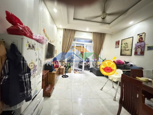 Bán nhà 3 tầng 4pn, 56m2 đường tân hòa 2, q.9, tp hcm, sổ hồng, giá 5,89  tỷ, lh: 0933125879.