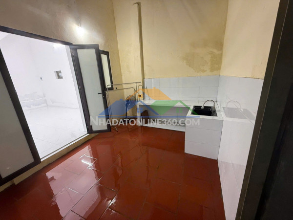 Cho thuê nhà nguyên căn ngõ thống nhất  45m² x 3 tầng, 2pn, 2wc, 6,5 triệu