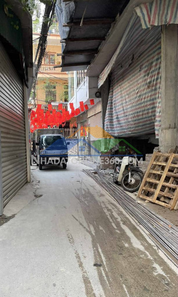 Bán nhà hồ tùng mậu – mặt tiền siêu rộng – 30m ra phố – một nhà ra ô tô – sát nhà ga tầu điện – giá nhỉnh 9 tỷ