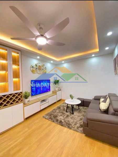 Cho thuê nhà nguyên căn 7 tầng mặt phố trần vỹ – mai dịch, cầu giấy