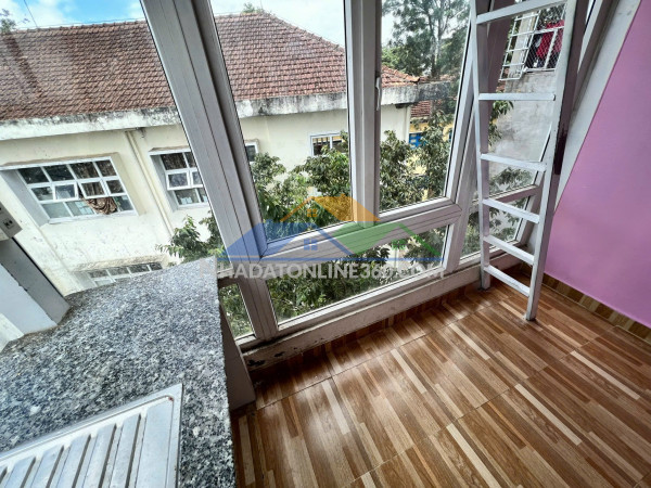 Cần tiền bán đất xây dựng đường khe sanh, đà lạt 108m2 giá 3.1 tỷ