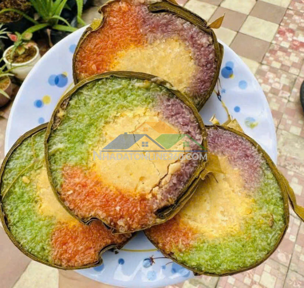 Nhà e chuyên bán bánh tét ngũ sắc trà cuôn đặc sản trà vinh có hút chân không