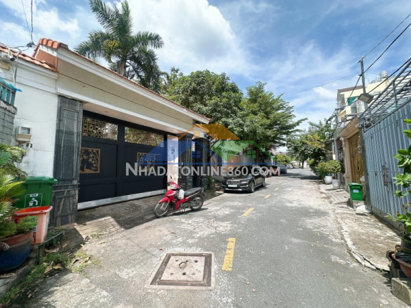 Bán nhà mặt phố hiệp phú, q.9, tp hcm. dt  98m2, một trệt giá 6.9 tỷ, sổ hồng đầy đủ. liên hệ 0933125879.