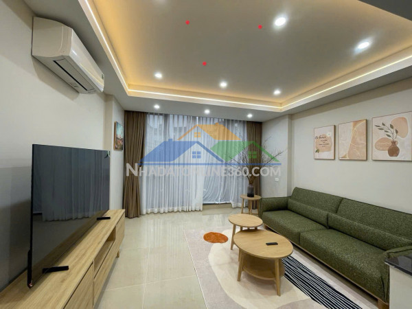 Bán nhà bát khối long biên dt 57m2 ô tô đỗ cửa 2 thoáng thang máy ở sướng