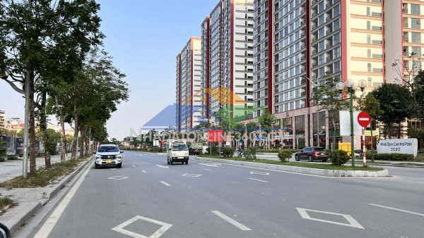 Liển kề khai sơn, lô góc, 3 thoáng, khu vực cực sầm uất, phù...