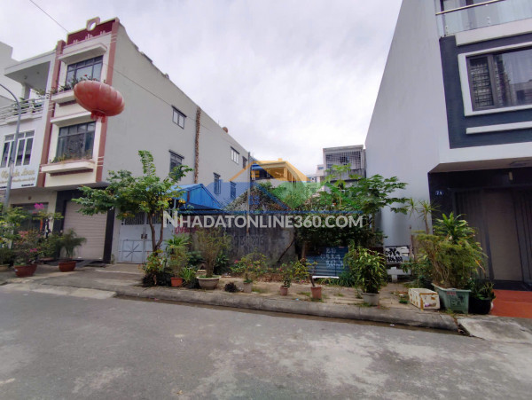 Đất phân lô đối diện aeon - đẹp nhất lê chân - 64m - đường 12m - giá 8.64 tỉ