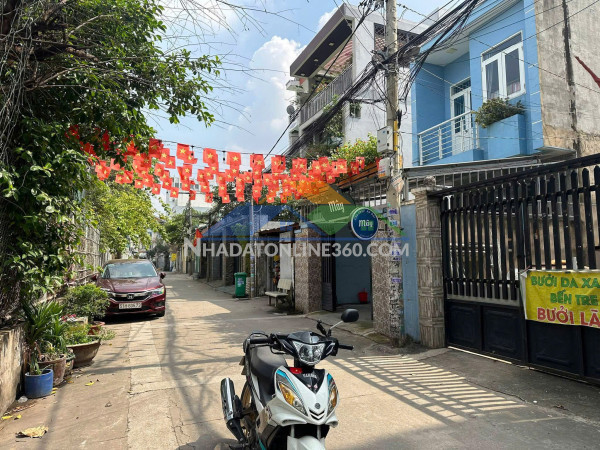 Nhà giá rẻ q9-4,9 tỷ-hxh-gần chợ-10phut ra metro bình thái-45m2-3 tầng  an ninh