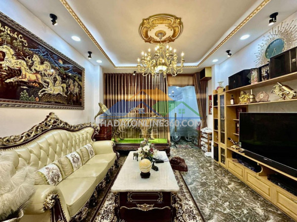 Bán nhà mặt tiền 5 tầng, đường số 3, tam bình, thủ đức, tp hcm, dt 112m2, giá 12,35  tỷ, sổ hồng đầy đủ.