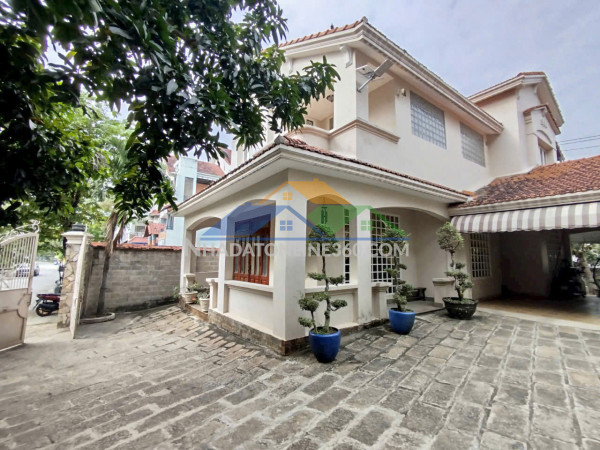 Xưởng trung tâm q12 – 1 sẹc đông hưng thuận 42 – hẻm 7m thông