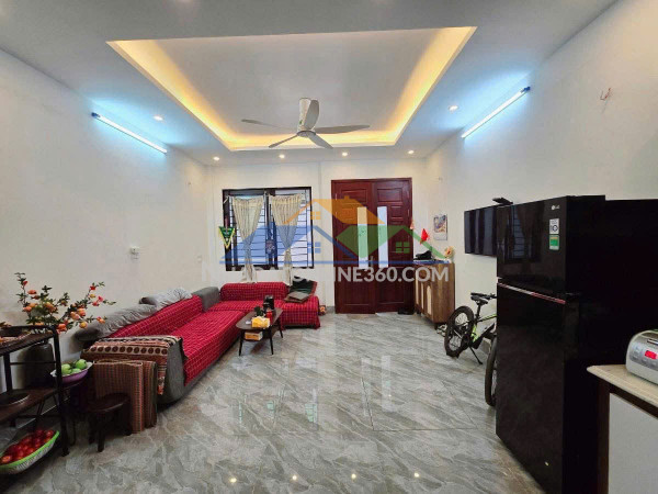 Cho thuê nhà riêng ngõ 95 thúy lĩnh - hoàng mai - ô tô đỗ cửa