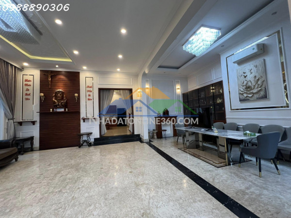 Biệt thự mặt phố đường tam châu thủ đức, 427m2, 8.5x34m, có hầm, 39.5 tỷ