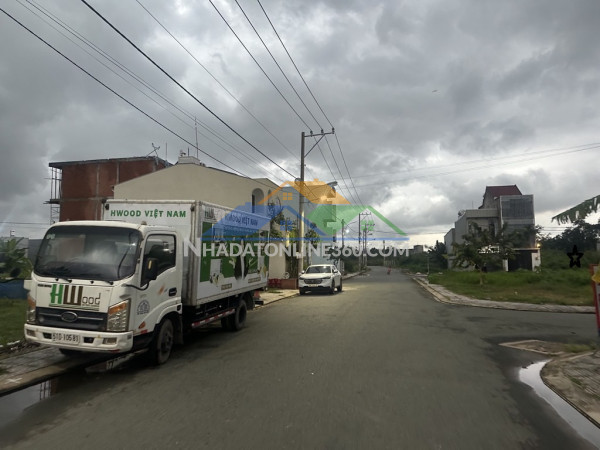 Gấp củ chi bán 9.000m2 đất thổ cư tân phú trung – vị trí vàng đầu tư – giá chỉ 5tr/m2