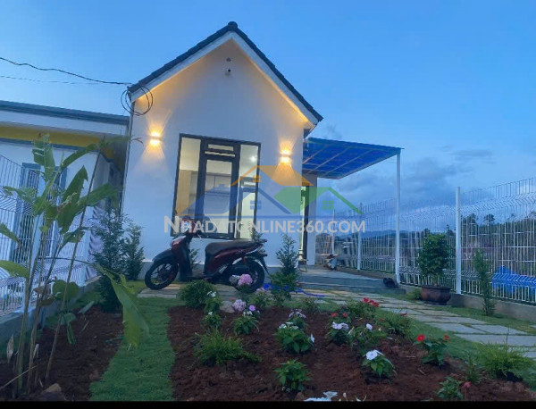 Chính chủ bán nhà mặt đường bê tông khu dân cư mới làng châu âu ht86. nội thất đầy đủ