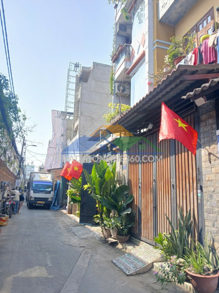 Bán gấp chdv lê văn quới - 80m2- 6 tầng thang máy hẻm xe tải-dòng tiền 50tr/th 11 tỷ