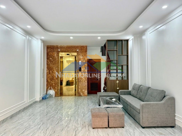 Đội nhân 40m x7 tầng thang máy,xây mới 19,8 tỷ gara ô tô,kinh doanh đỉnh