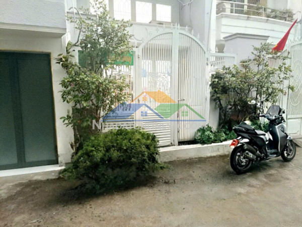 Bán nhà dương bá trạc gần cầu nguyễn văn cừ quận 8 - 4x25m - 4pn chỉ 6.4 tỷ.