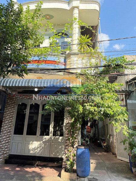 Bán nhà chính chủ 1 trệt 1 lầu và 12 phòng trọ ngay chợ  khu dân cư 434 - p. bình hòa, tphcm