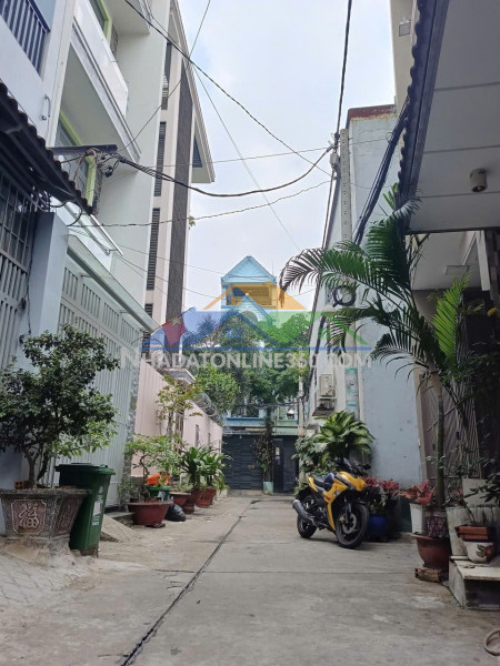 Bán gấp nhà  gò xoài hẻm 6m gần chợ  50m2,2 tầng 5 tỷ