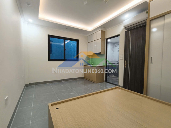 Nhà đẹp - ngõ thông dòng tiền tốt - mặt tiền đẹp -  7 tthang máy - kinh doanh -đội cấn 67 m, nặt tiền 6.3 m, 26 tỷ