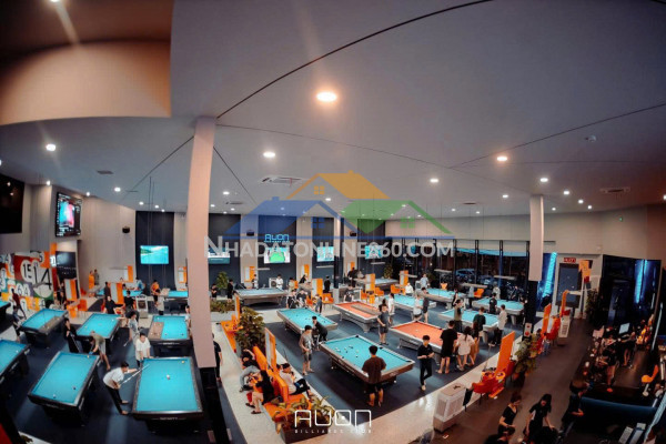 Giá tốt - chính chủ sang nhượng nhanh quán billards tại trung tâm...
