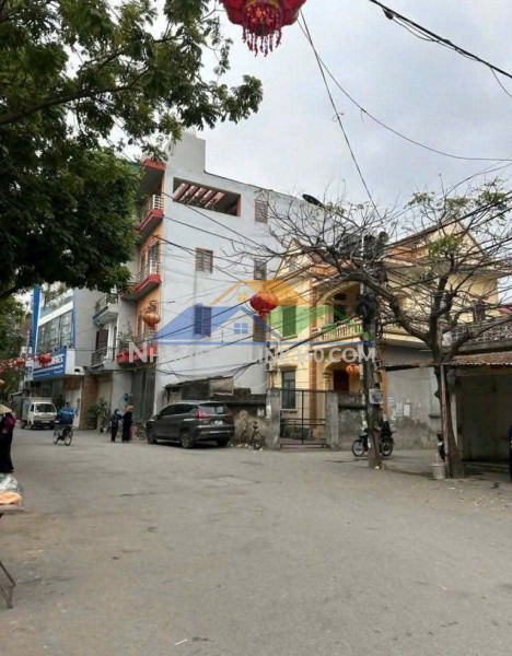 Nhà mới tinh – tây mỗ  gần chợ sáng đại mỗ ô tô đỗ cổng