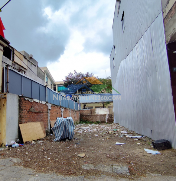 Bán nhà đất mặt tiền trưng nữ vương, lô góc 3 mặt thoáng, giá 20 tỷ