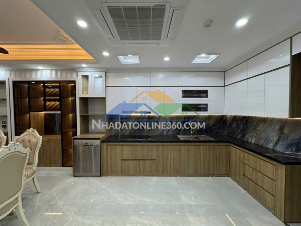 Gấp!lô góc cầu diễn-hồ tùng mậu,ga tàu,t.máy,oto,dt:45mx6t,mt:5m,nhỉnh 8ty